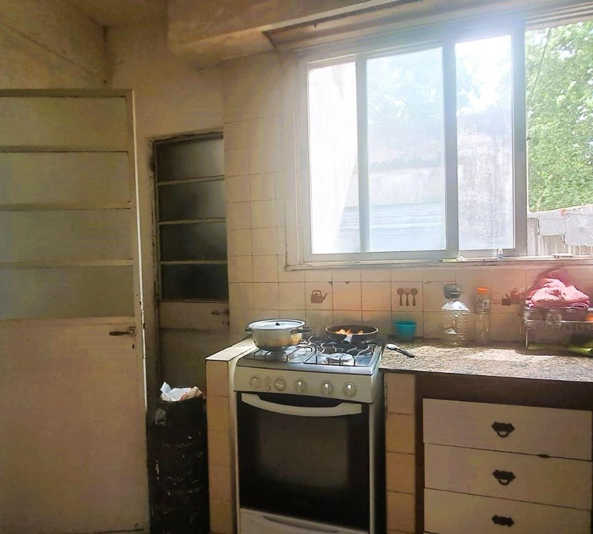 PH Al Frente 2 Piso Ideal Para 2 Familias. 1