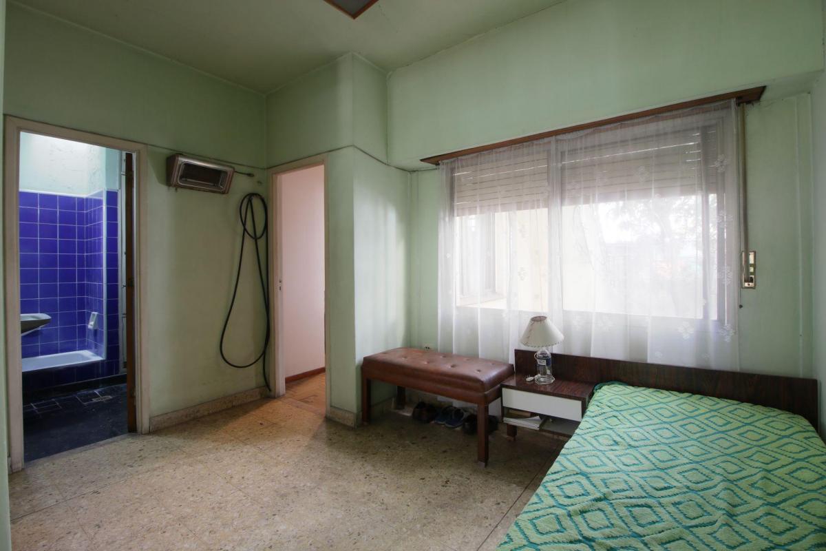Casa en Venta en Exelente Ubicacion Lanus o 2