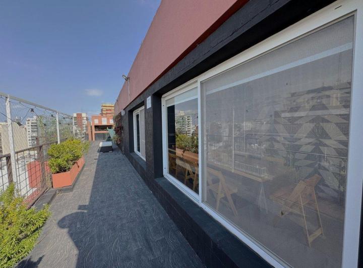 ¡DÚPLEX SOÑADO PILETA PROPIA A 1 PASO PEDRO GOYENA 3