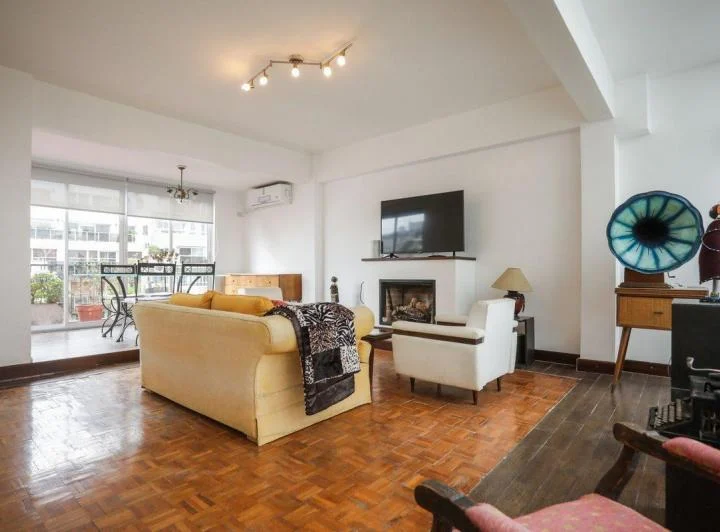 DEPARTAMENTO CON TERRAZA Y BALCÓN, VISTA ABIERTA!! 5