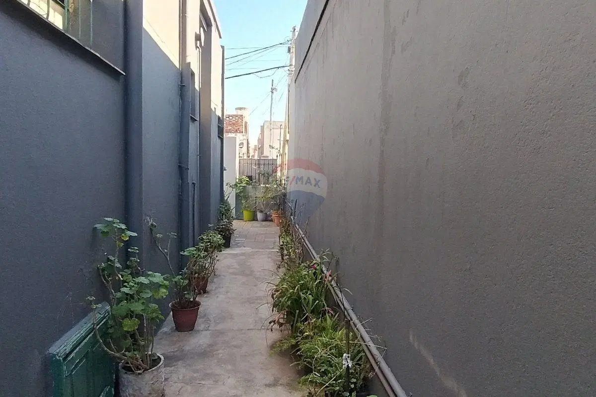 CASA 6 AMB SOBRE GRAN LOTE BERNAL CERCA ESTACION 4