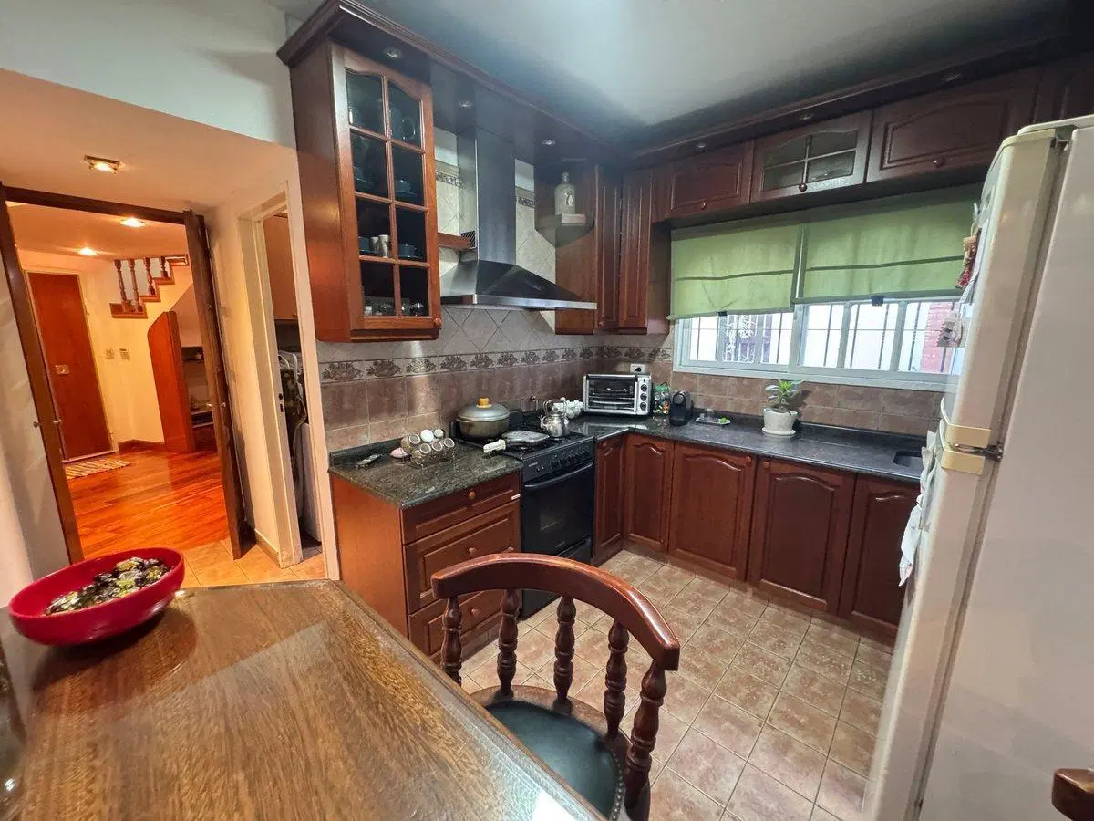 VENTA CASA 4 AMB DUPLEX PATIO PARRILLA FLORESTA 4