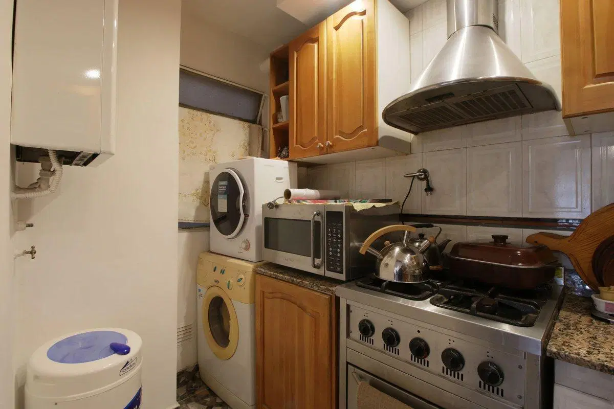 DEPARTAMENTO DE 3 AMBIENTES Y MEDIO VENTA FLORES 5