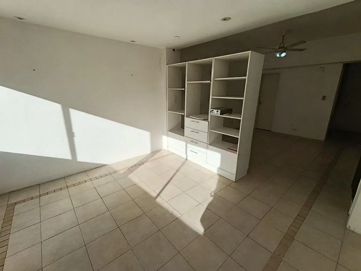 DEPARTAMENTO AL FRENTE. PISO ALTO 4