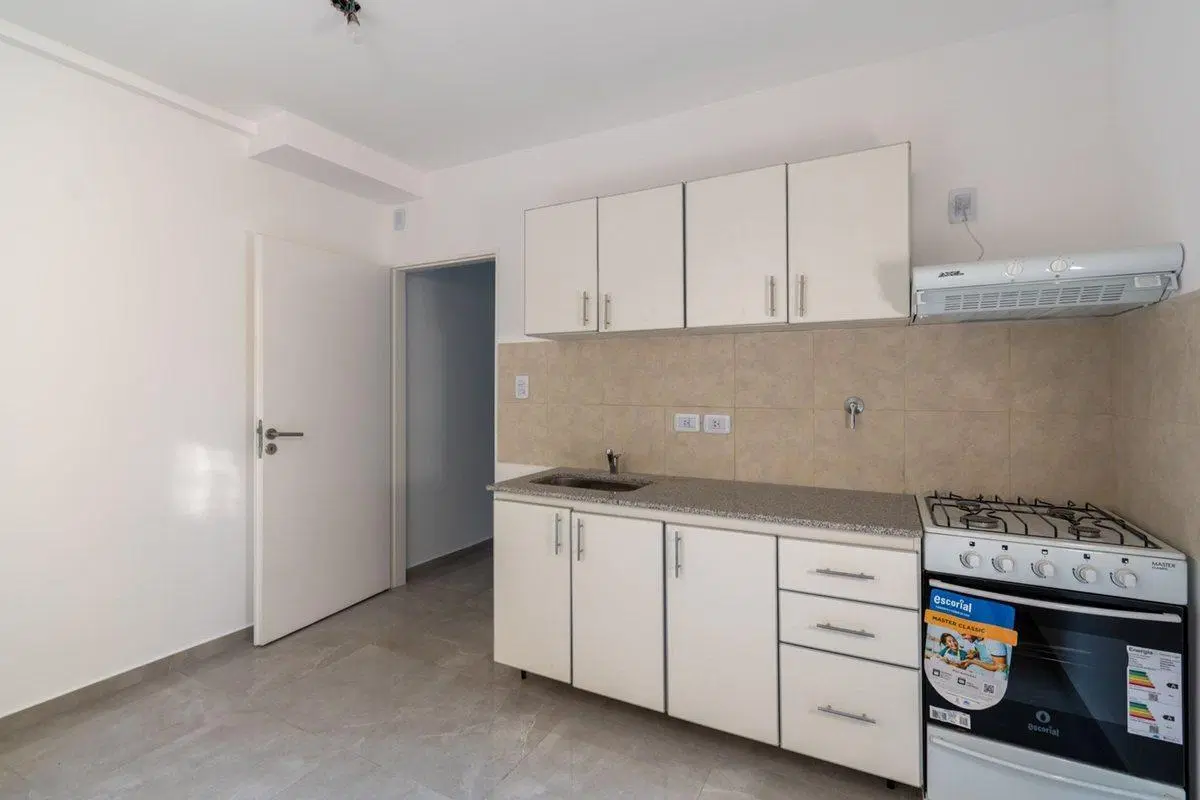 VENTA PH 4 AMB CON PATIO Y TERRAZA EN V. SARSFIELD 3