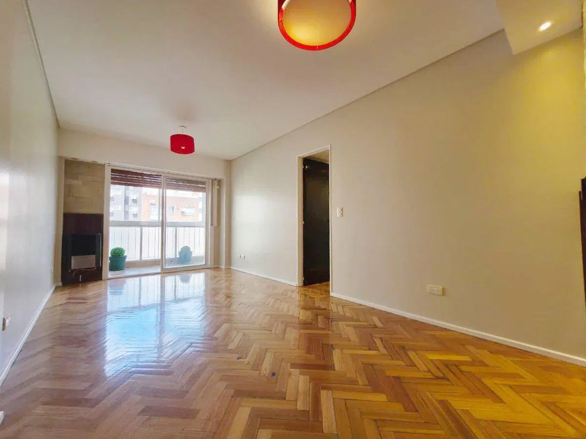 VENTA DEPARTAMENTO 3AMBIENTES RENOVADO CABALLITO 2