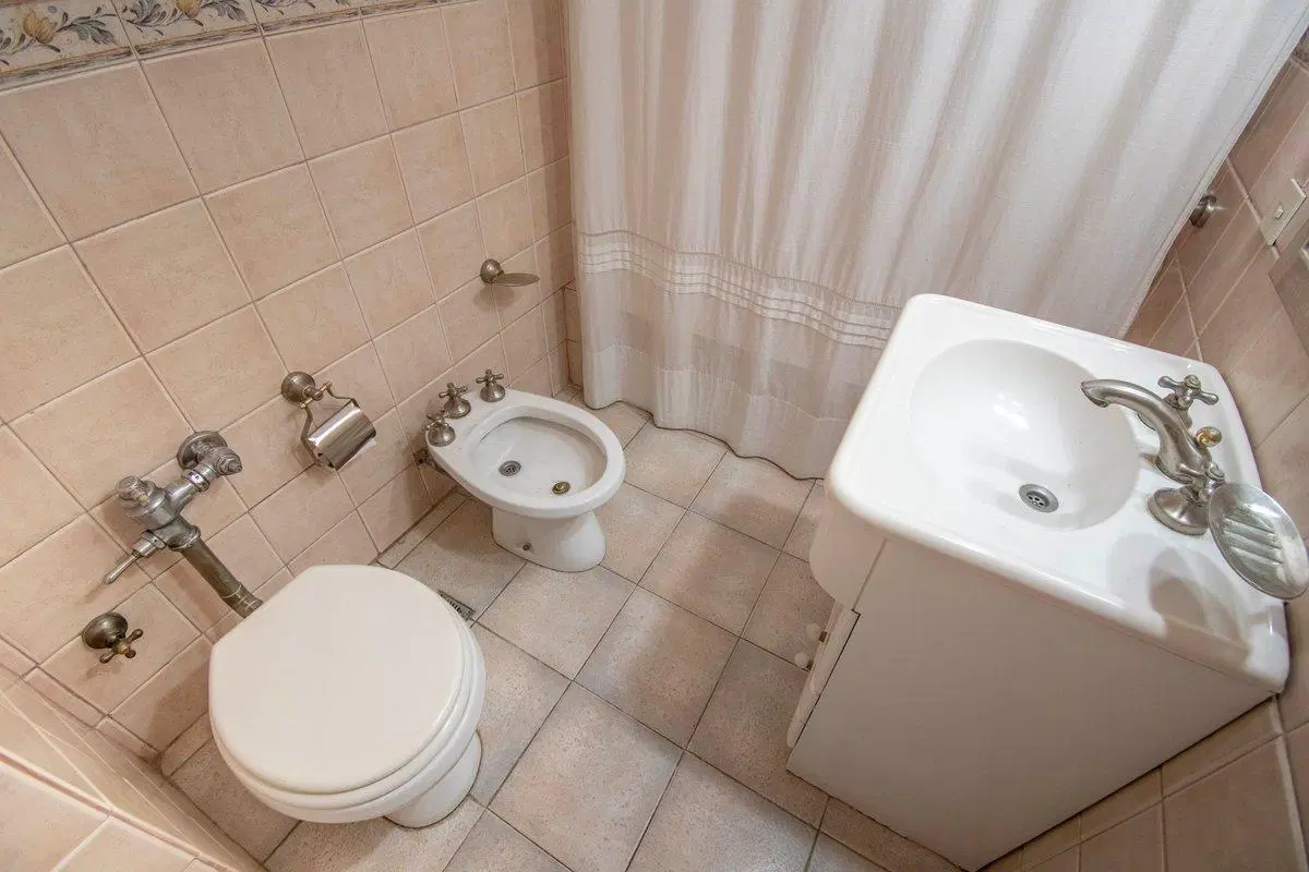 VENTA SEMIPISO 3 AMB+DEPEND BALCÓN BAULERA PALERMO 4