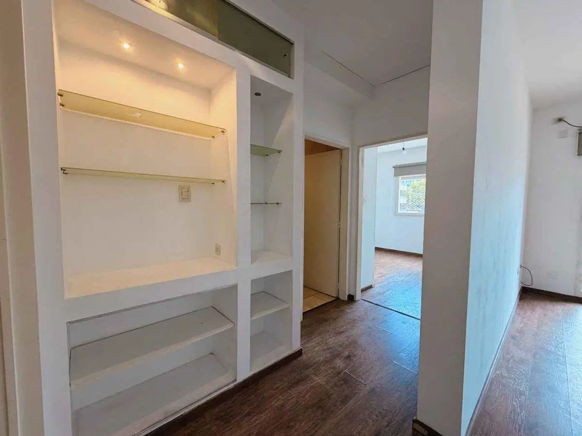 VENTA 3 AMB CON BALCON Y COCHERA BARRIO FLORES 4