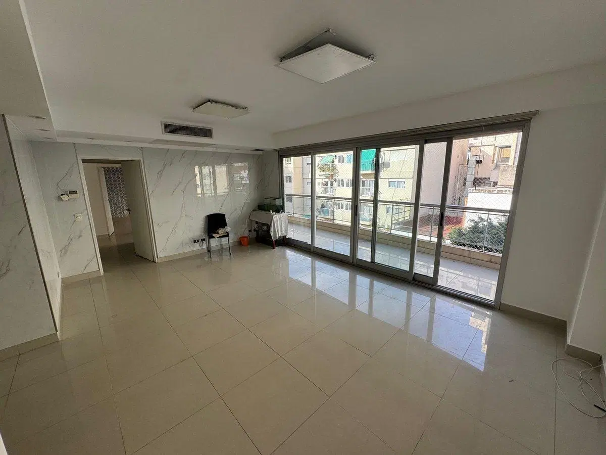 VENTA DEPARTAMENTO 4 AMBIENTES COCHERA BALVANERA 3