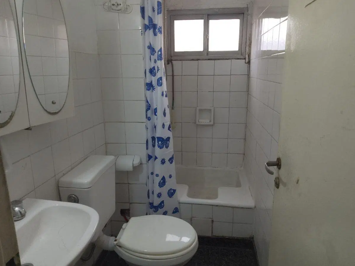 DEPARTAMENTO  3 AMB  VENTA R.TRIANA Y LACARRRA 3