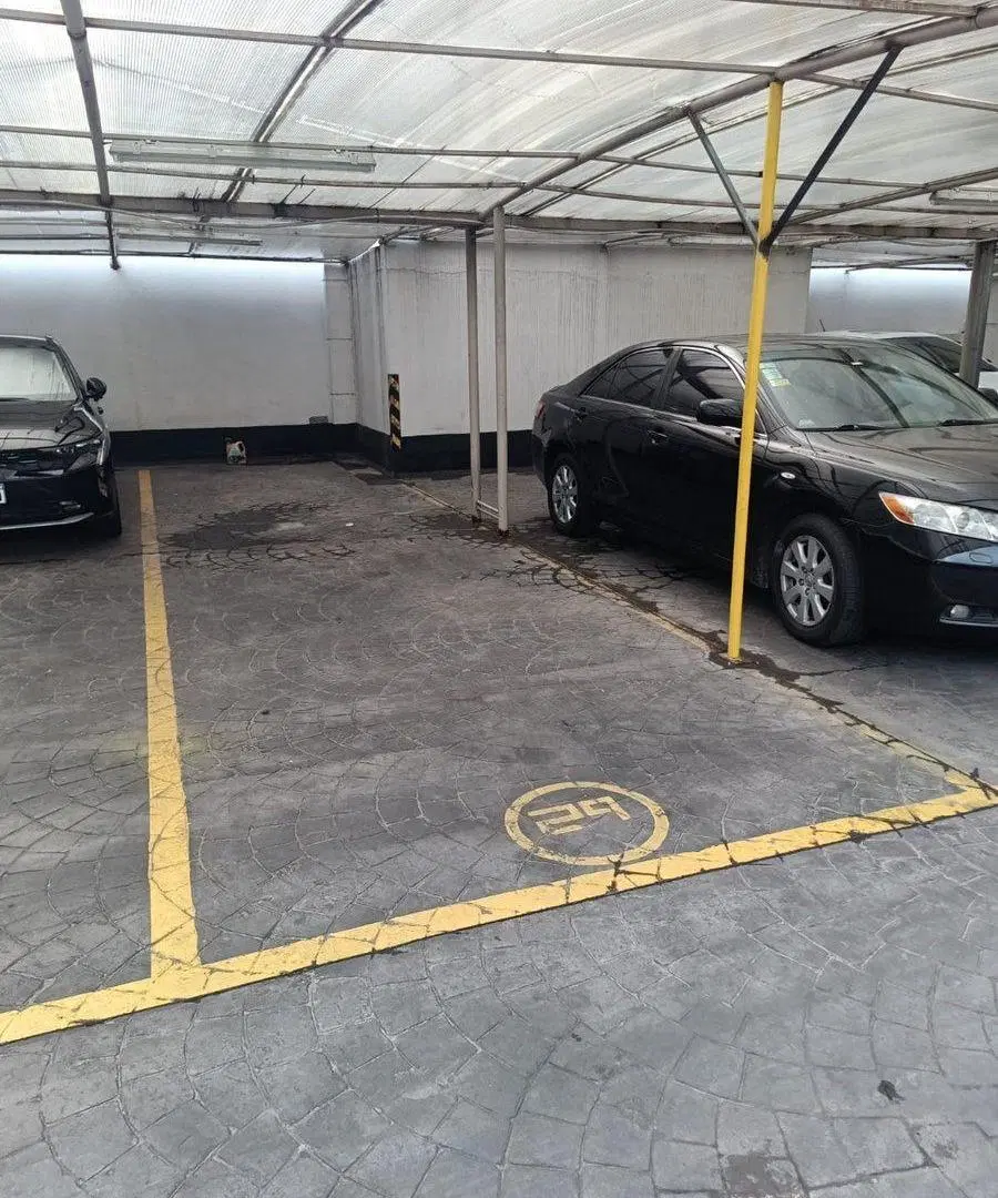 COCHERA DOBLE EN VENTA AV. AVELLANEDA 2400 5