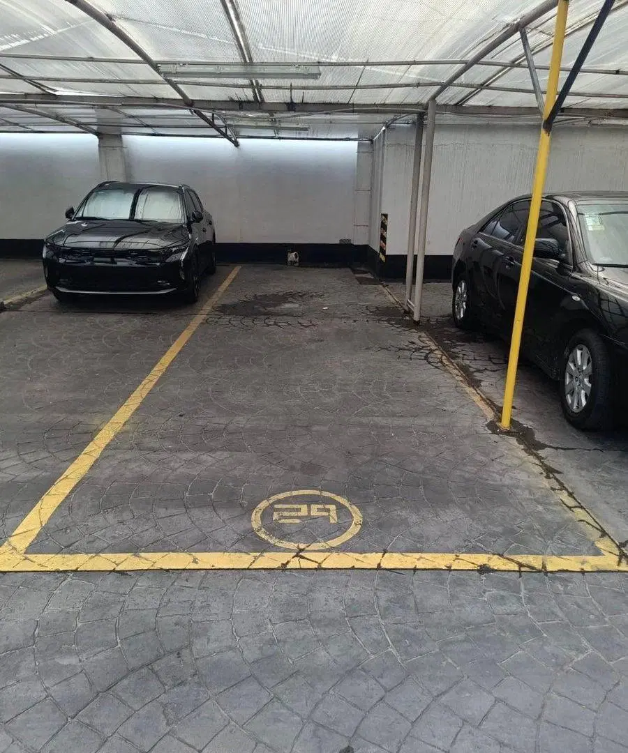 COCHERA DOBLE EN VENTA AV. AVELLANEDA 2400 2
