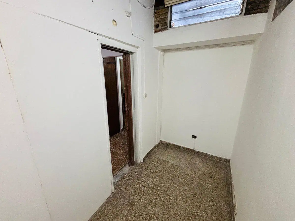 VENTA PH 2 AMBIENTES CON PATIO SAN JUSTO CENTRO 2