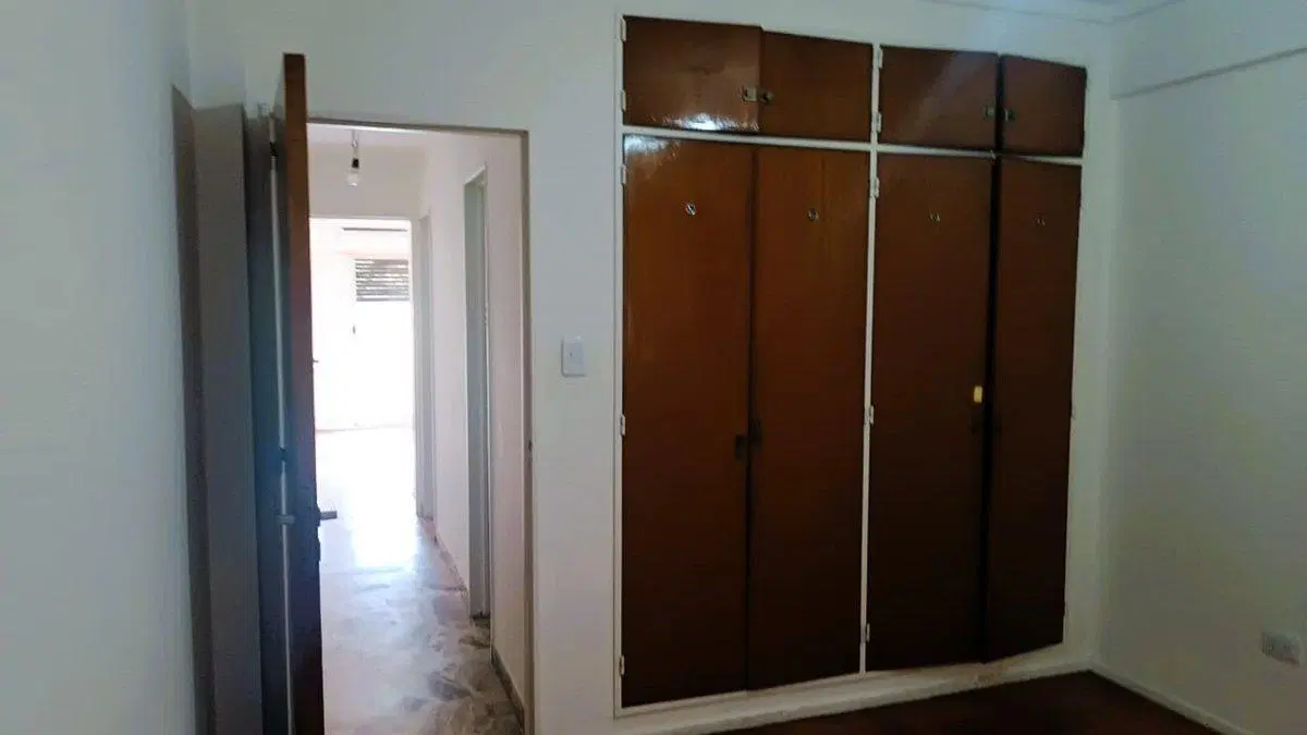 VENTA Departamento de 4 ambientes en Flores 2