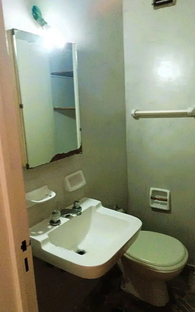 VENTA Departamento de 4 ambientes en Flores 3
