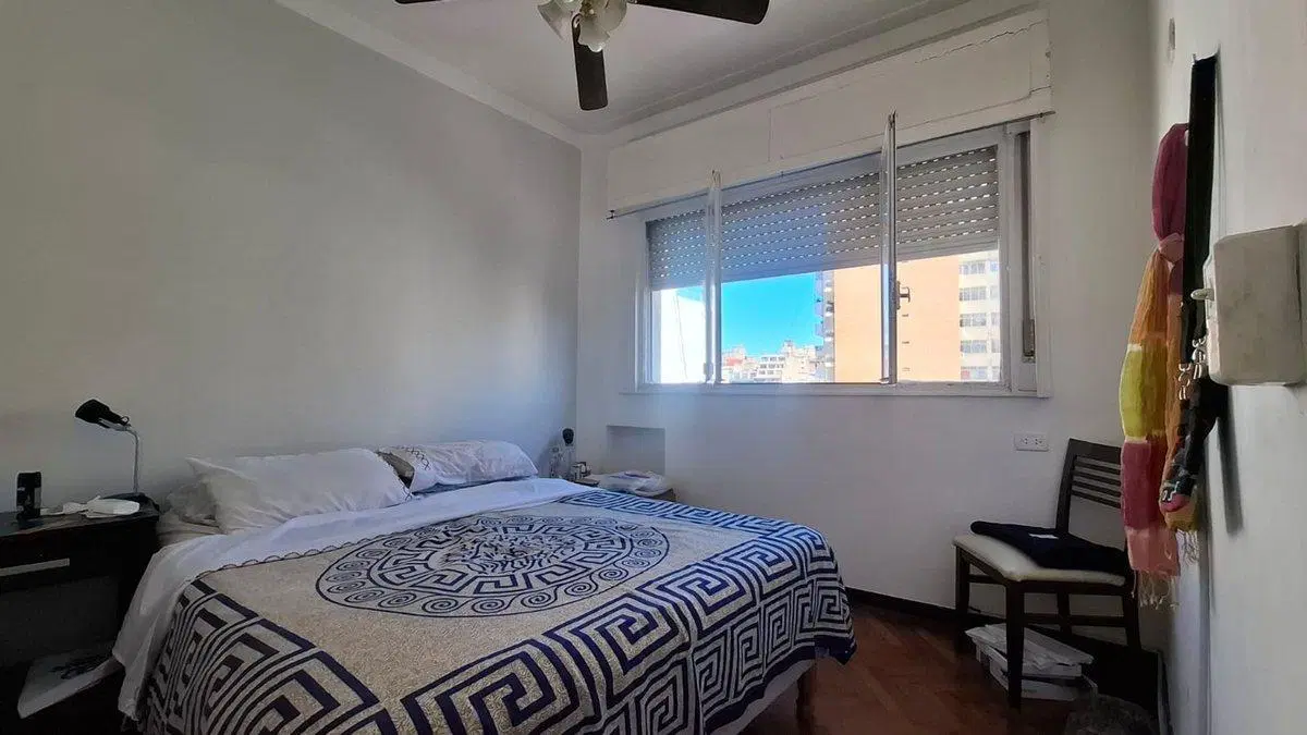LUMINOSO DEPARTAMENTO 4 AMBIENTES PUEYRREDON 700 4