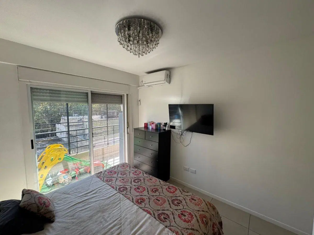 VENTA DEPARTAMENTO 3 AMBIENTES 1 COCHERA BARRACAS 5