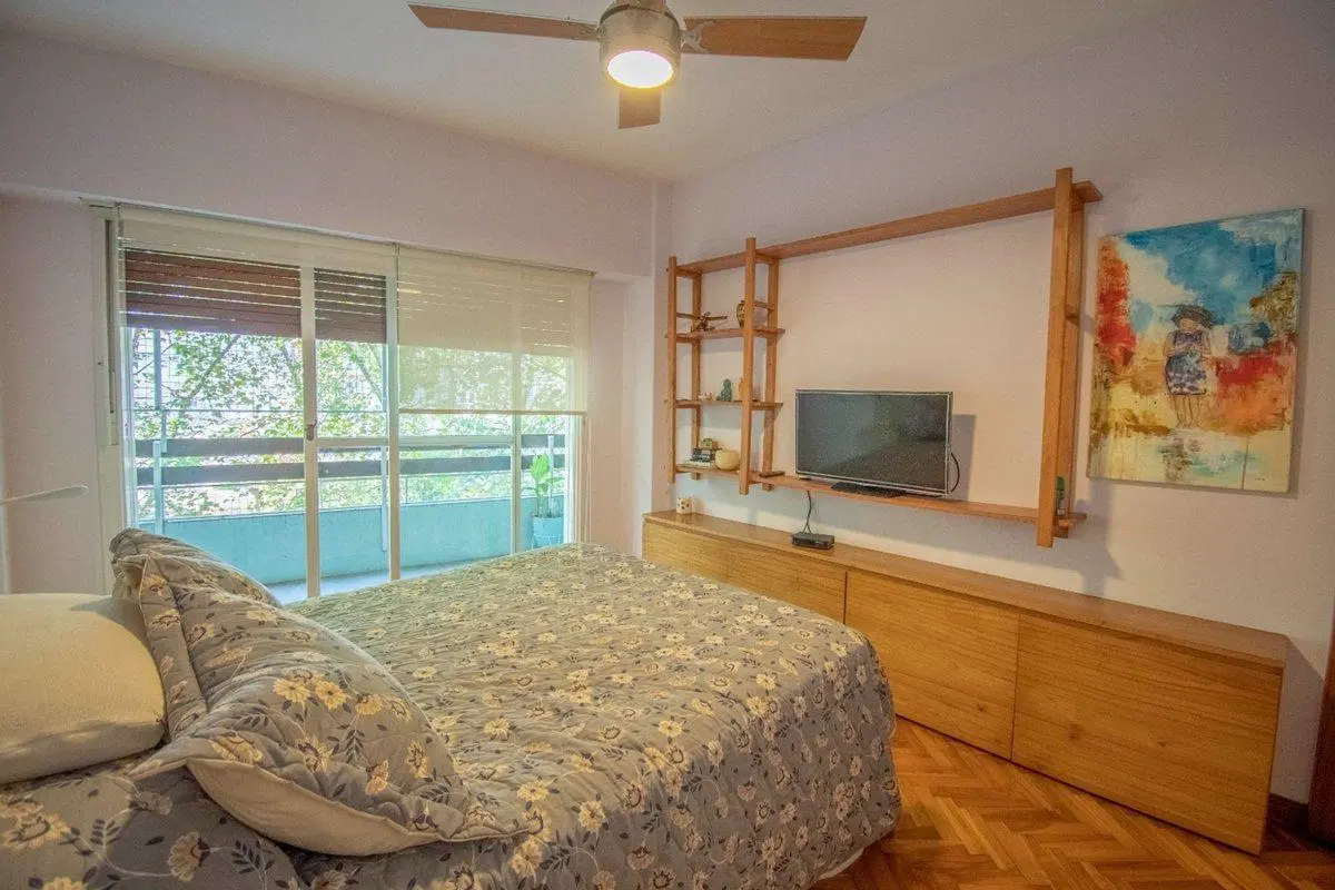 VENTA DEPTO 4 AMB 2 BAÑOS BALCÓN AL FRENTE COCHERA 5