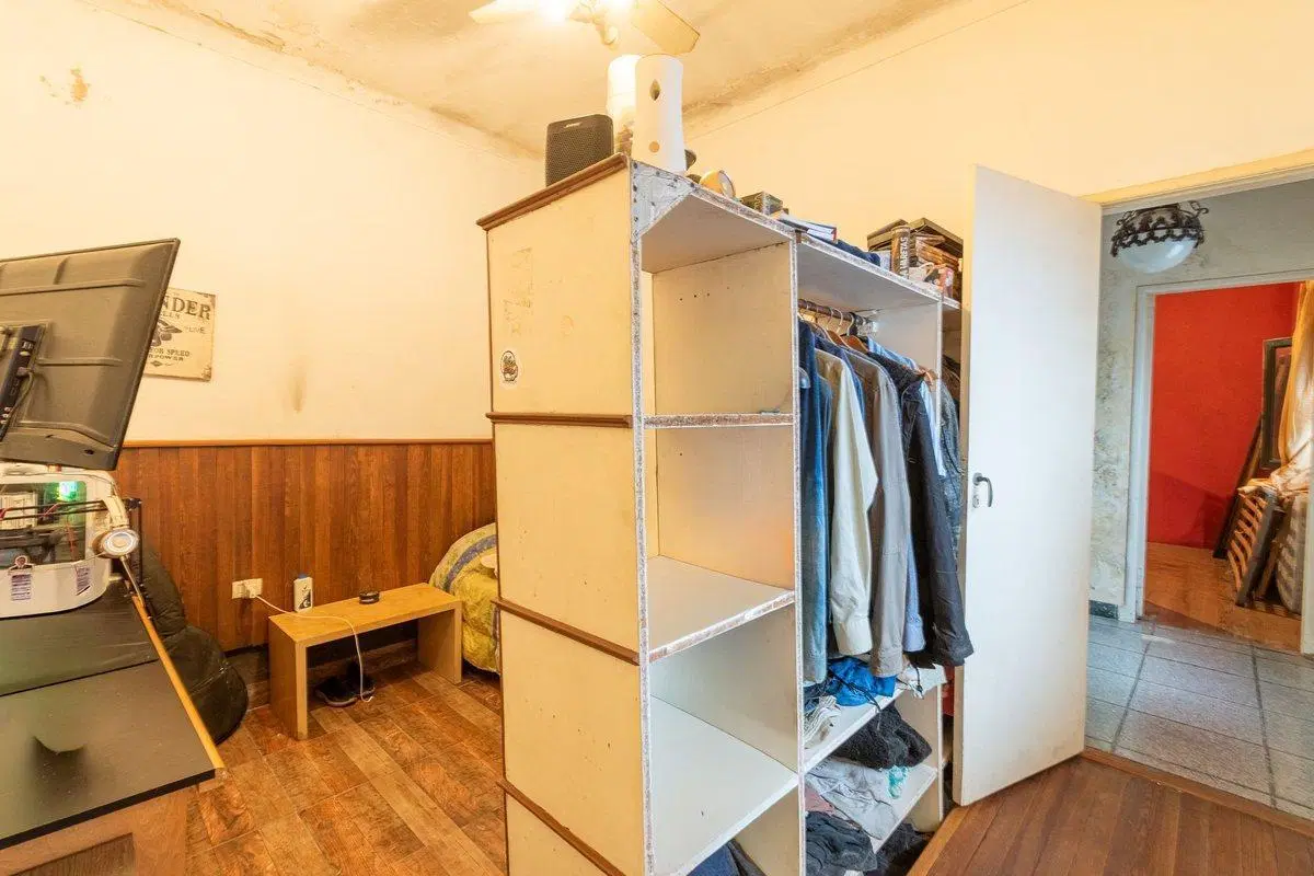 PH venta a reciclar 2 dormit 2 patios Dependencia 5