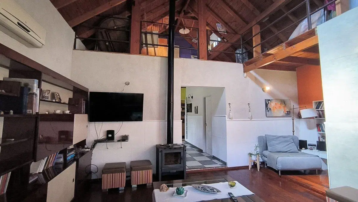 VENTA DE CASA 5 AMBIENTES ADROGUE CENTRO PILETA 2
