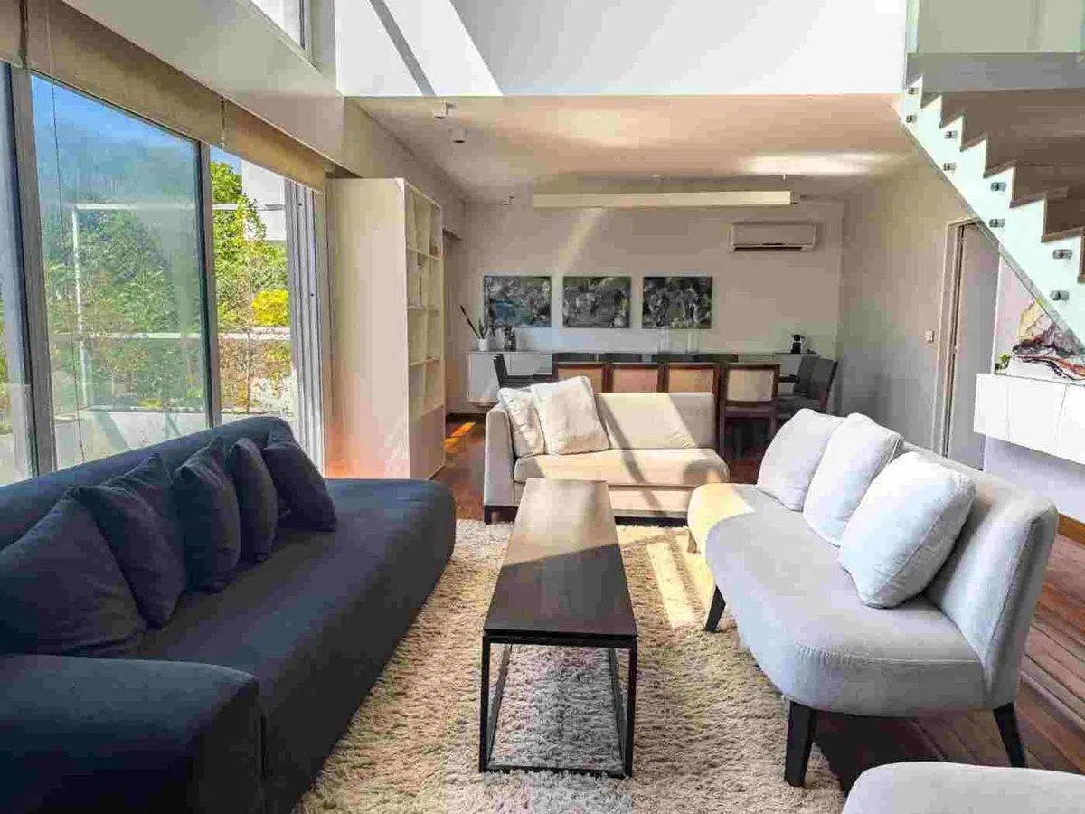VENTA TRIPLEX  TERRAZA Y QUINCHO PROPIO COLEGIALES 5