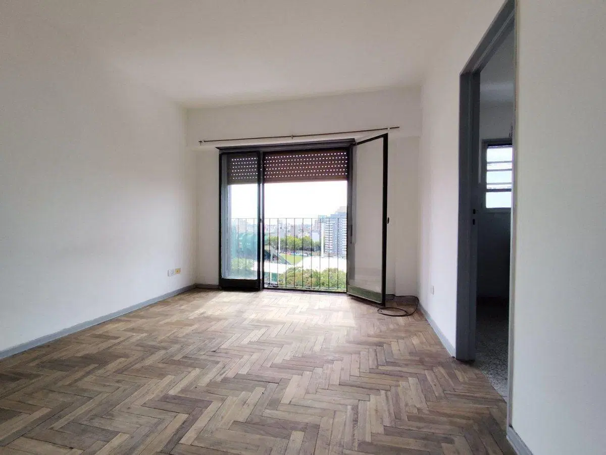 MONOAMBIENTE VENTA CABALLITO PISO ALTO - APTO CRED 3