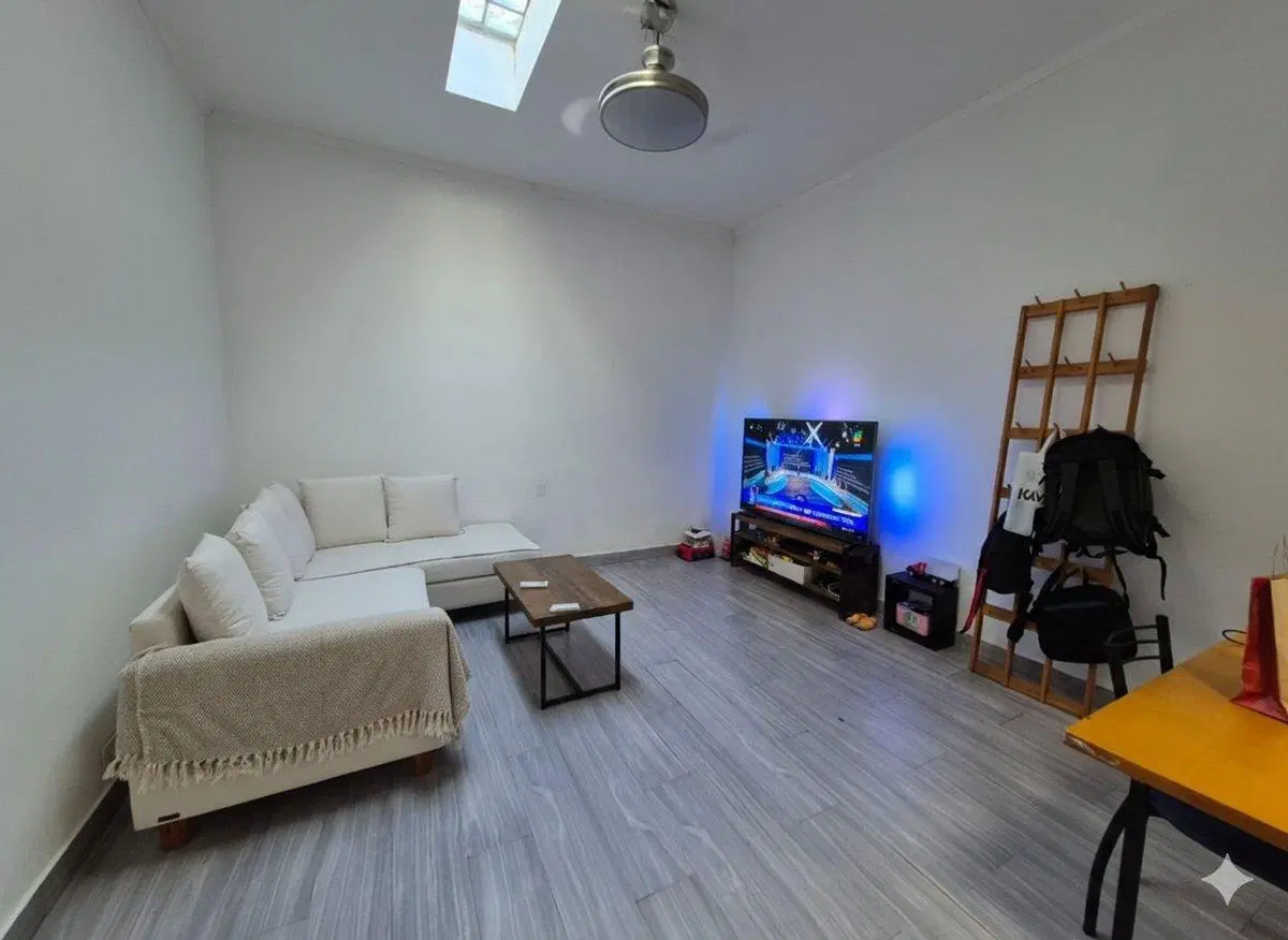 CASA DE 3 AMBIENTES EN VENTA EN LANUS CON TERRAZA 5