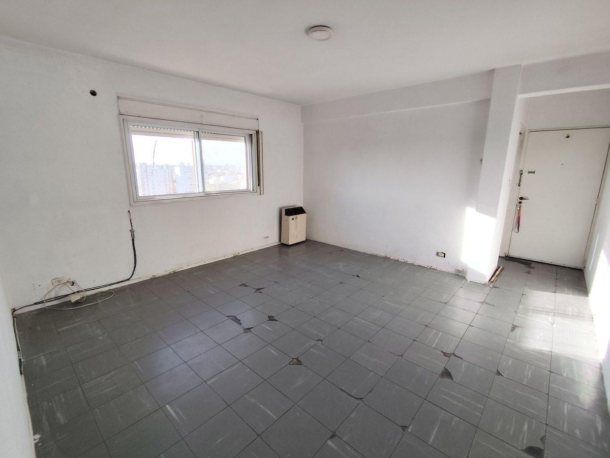 ALQUILER DEPARTAMENTO 3 AMB COCHERA fija PISO 12