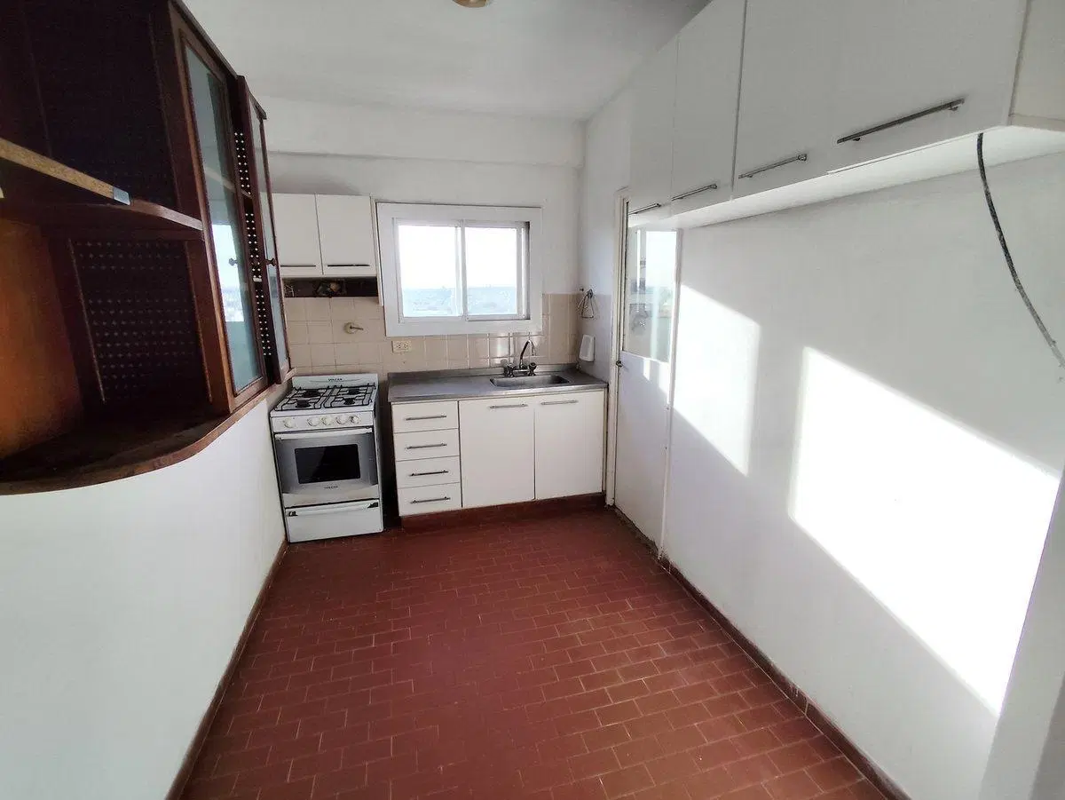 ALQUILER DEPARTAMENTO 3 AMB COCHERA fija PISO 12 2