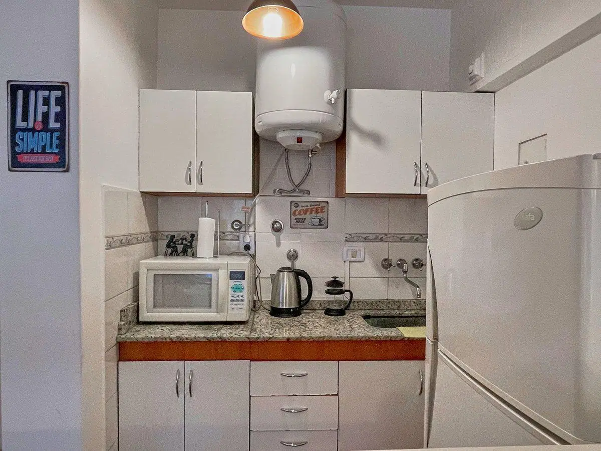 VENTA MONOAMBIENTE DEFENSA AL800 SAN TELMO 3
