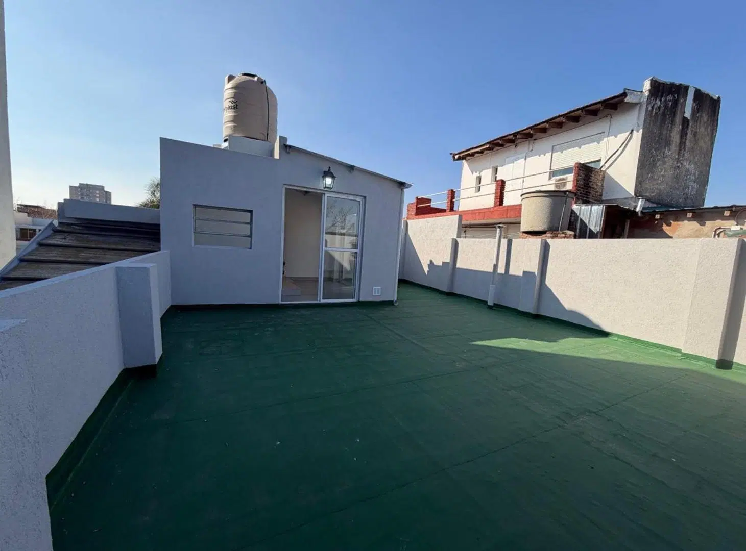 VENTA PH C/TERRAZA.IMPECABLE.MATADEROS 4