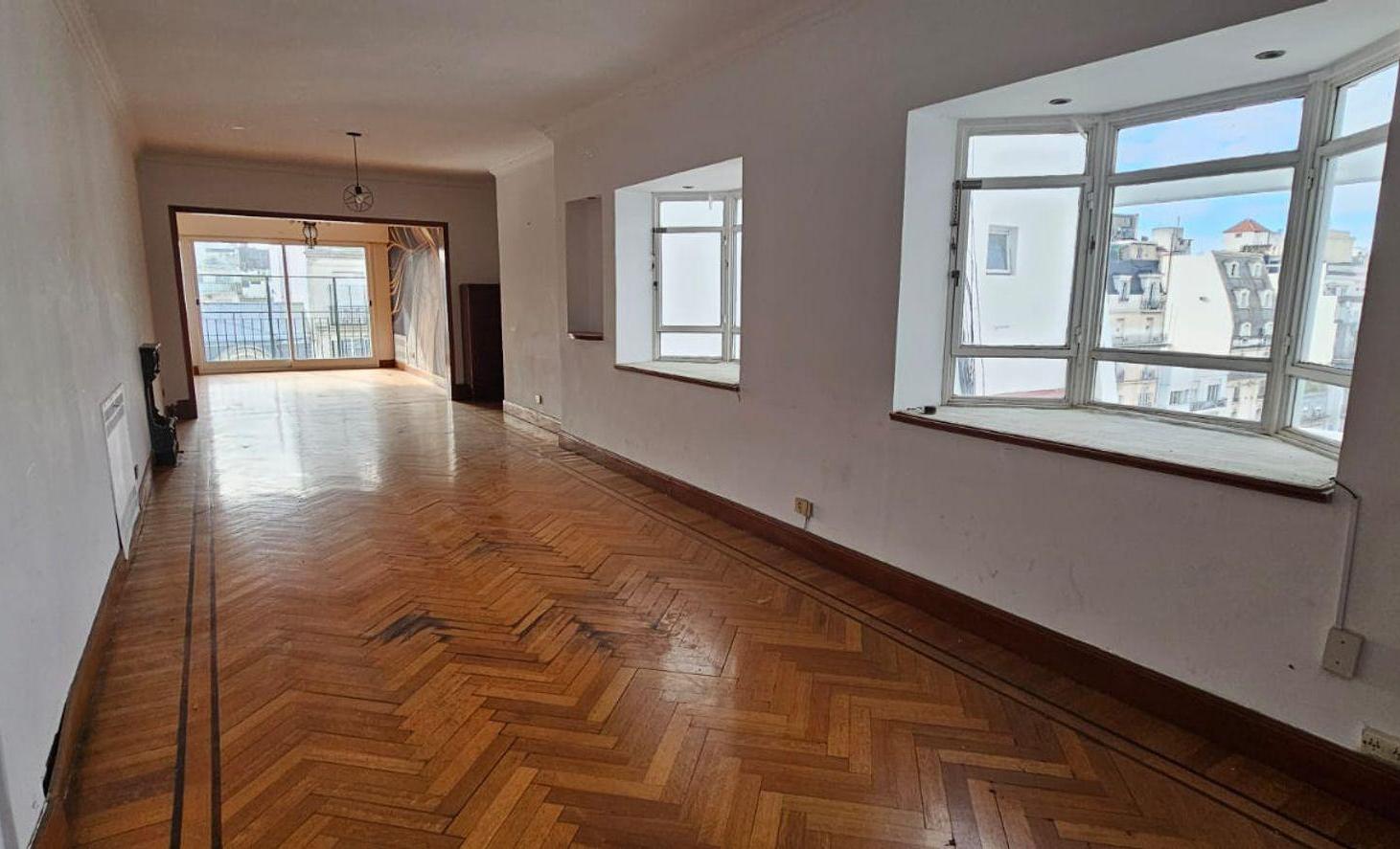 VENTA DEPARTAMENTO 3 AMBIENTES C/ DEPEN. RECOLETA