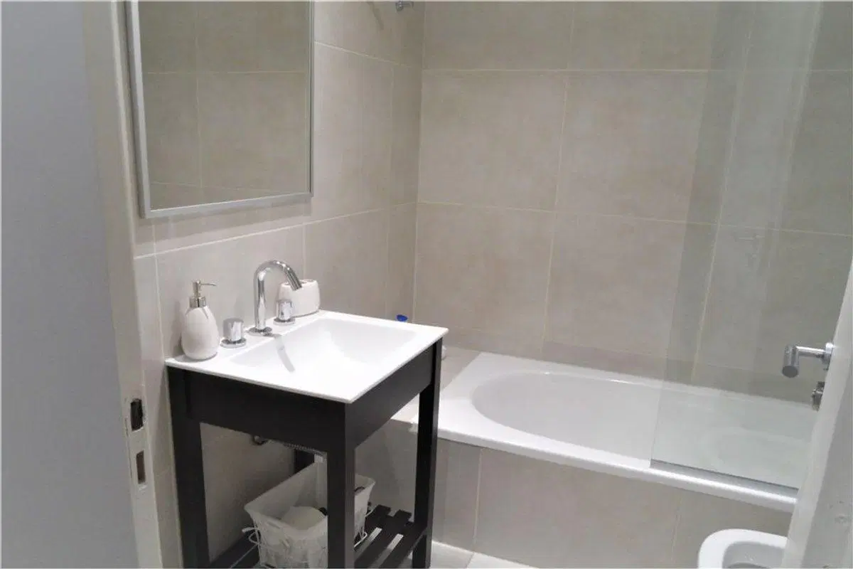 VENTA 2 AMB u$s125.000 + COCH. u$s20.000-S.TELM0 3