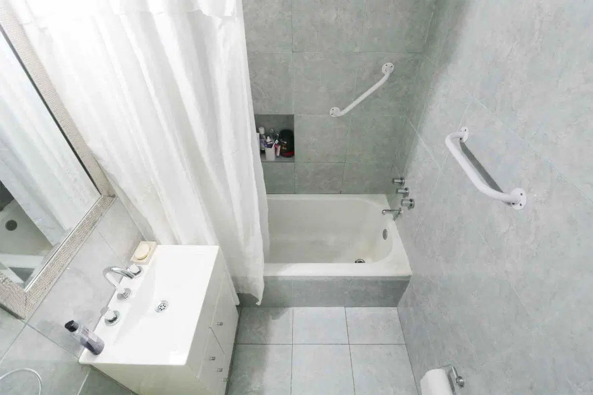 DEPARTAMENTO PTO 4 AMB.VENTA LAS CAÑITAS COCHERA 4