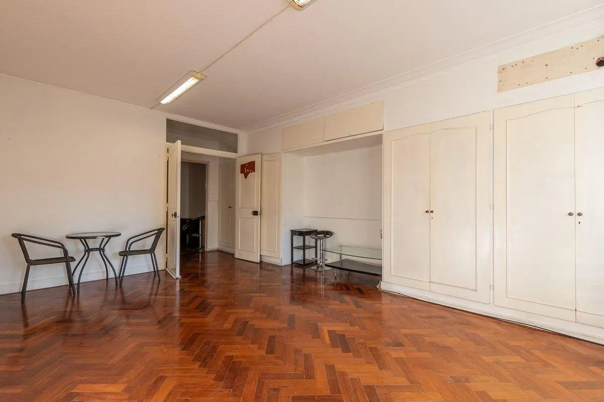 Venta Monoambiente Amplio 46 m² Apto Crédito 5