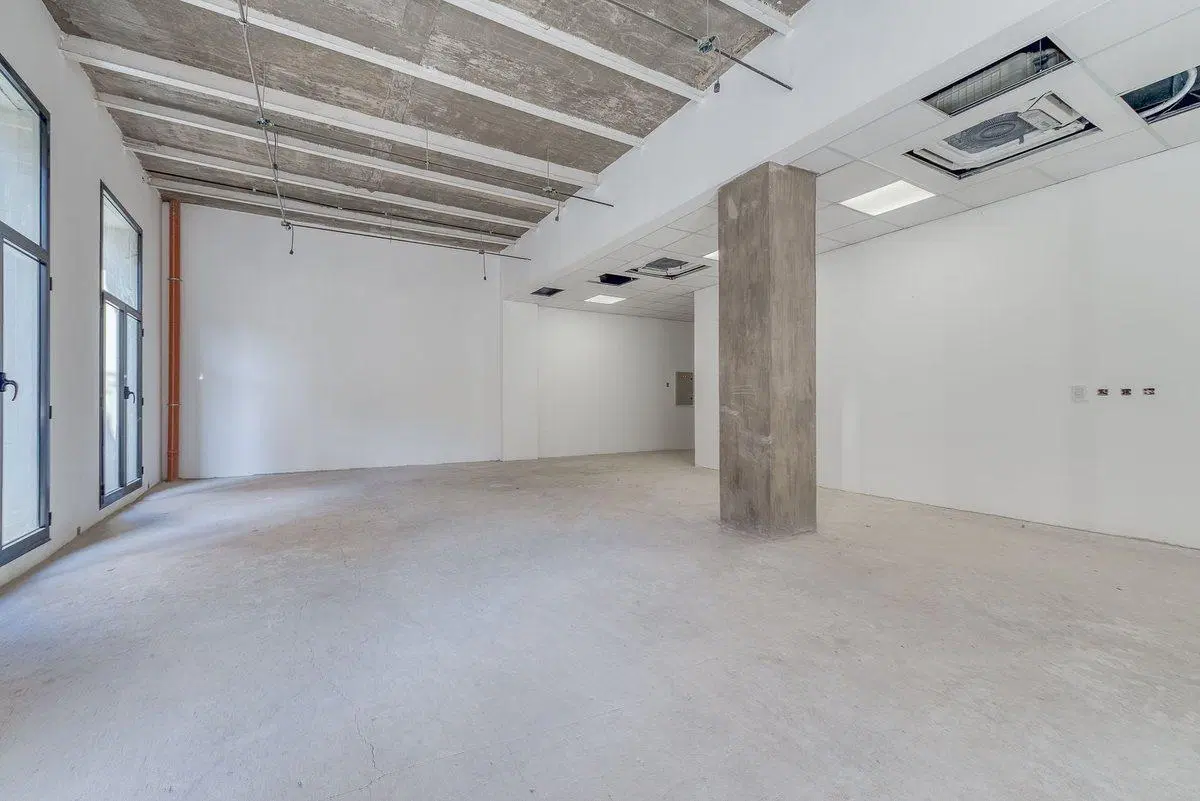 OFICINA A ESTRENAR MODERNA ESQUINA PLANTA ABIERTA 2