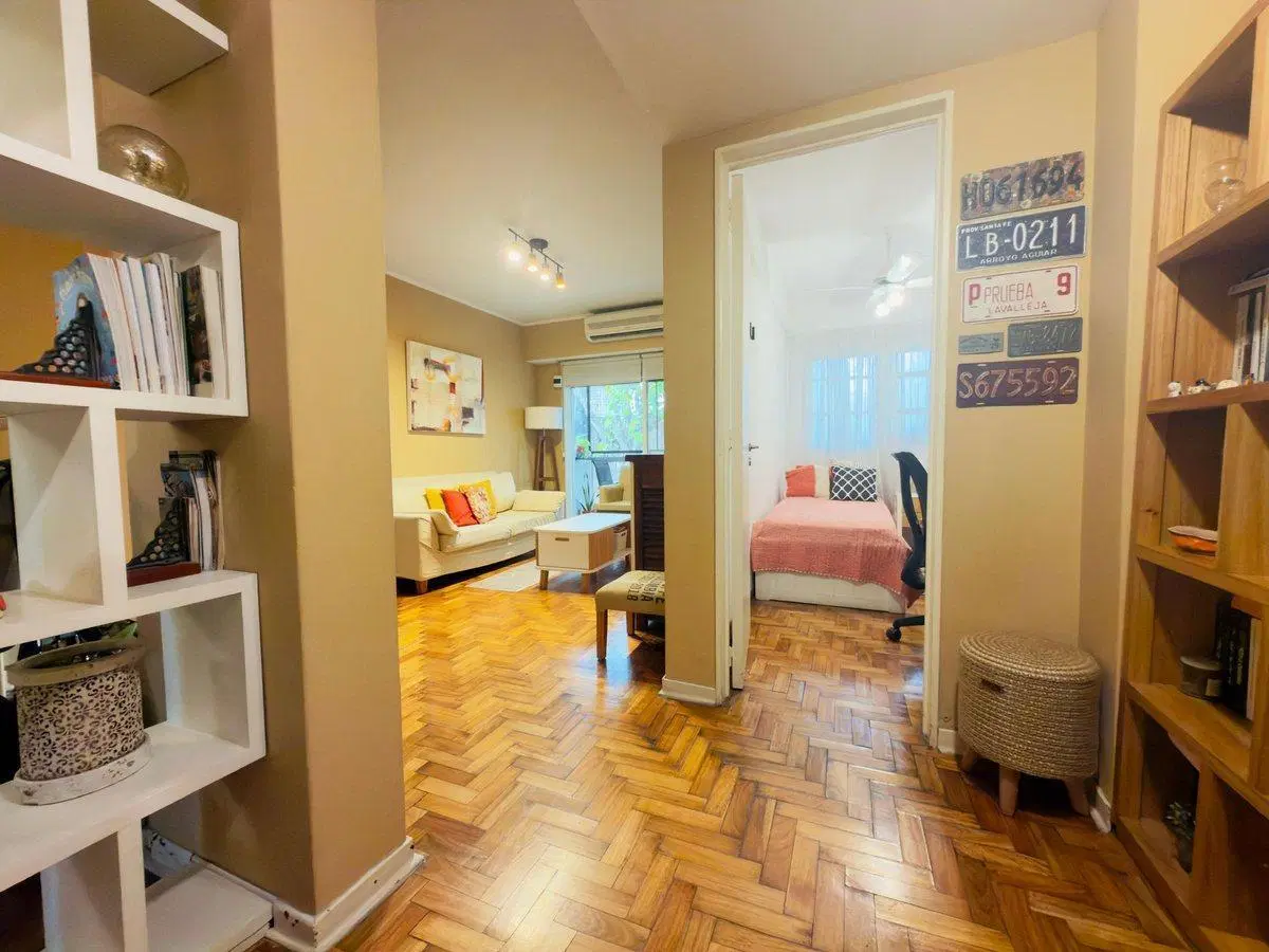 VENTA DEPTO 3 AMBIENTES Y MEDIO/BALCON V.CRESPO 5