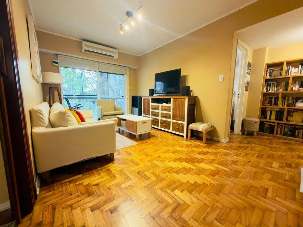 VENTA DEPTO 3 AMBIENTES Y MEDIO/BALCON V.CRESPO 2