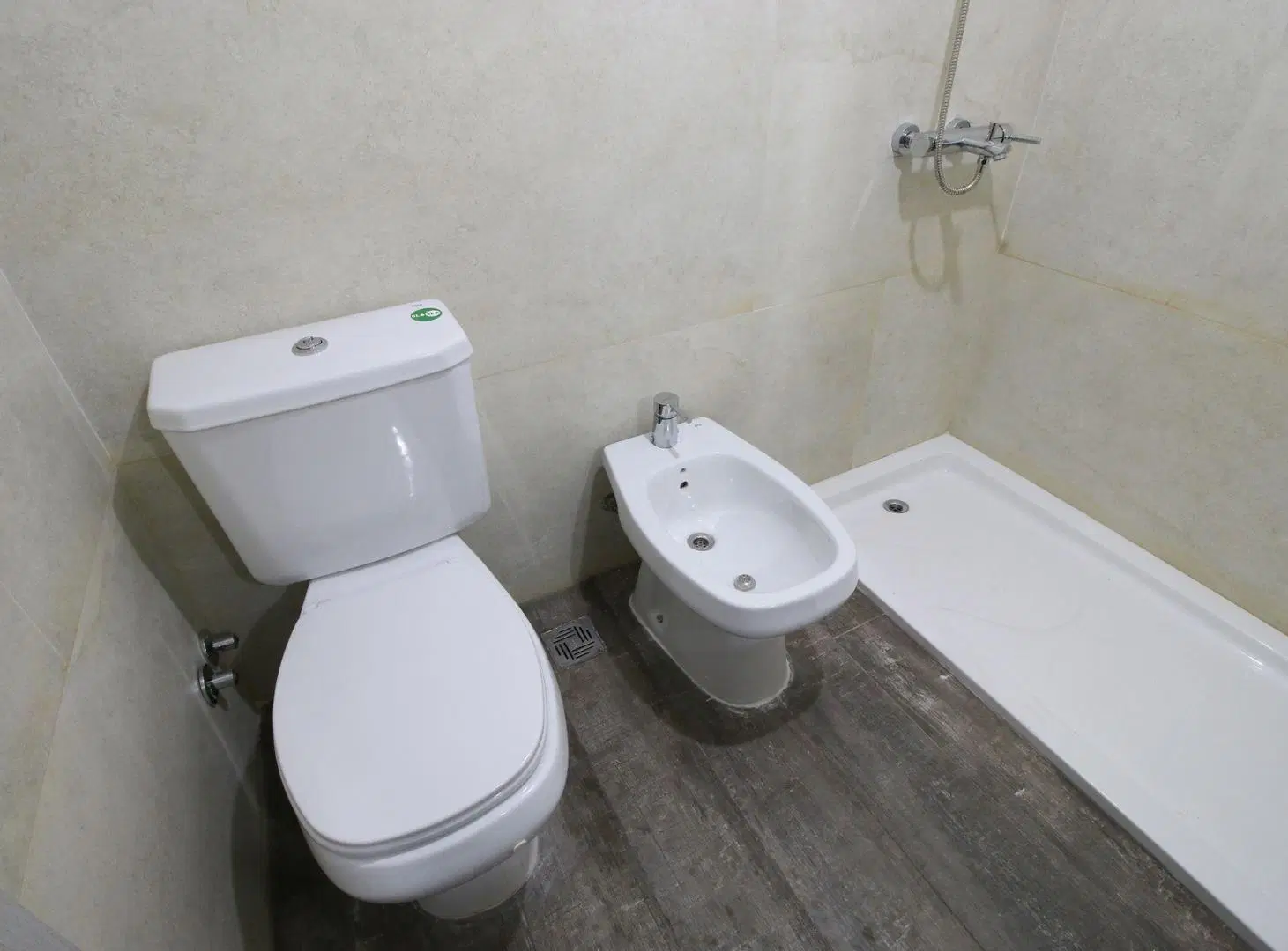 VENTA DOS ABIENTES + COCHERA APTO CREDITO QUILMES 3