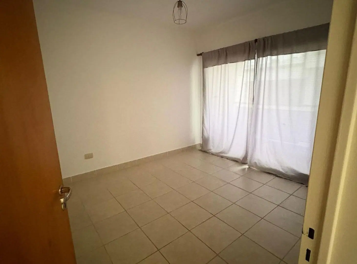 ALQUILER DEPARTAMENTO 3 AMBIENTES BALCON COCHERA 2