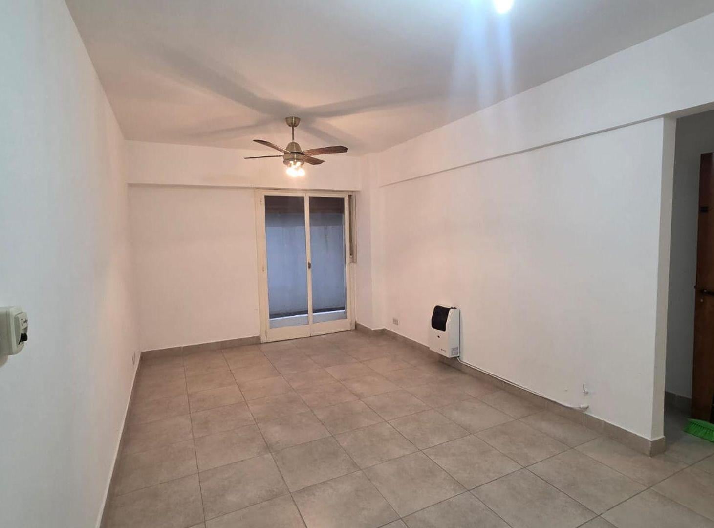VENTA DEPARTAMENTO TRES AMBIENTES Y PATIO BELGRANO