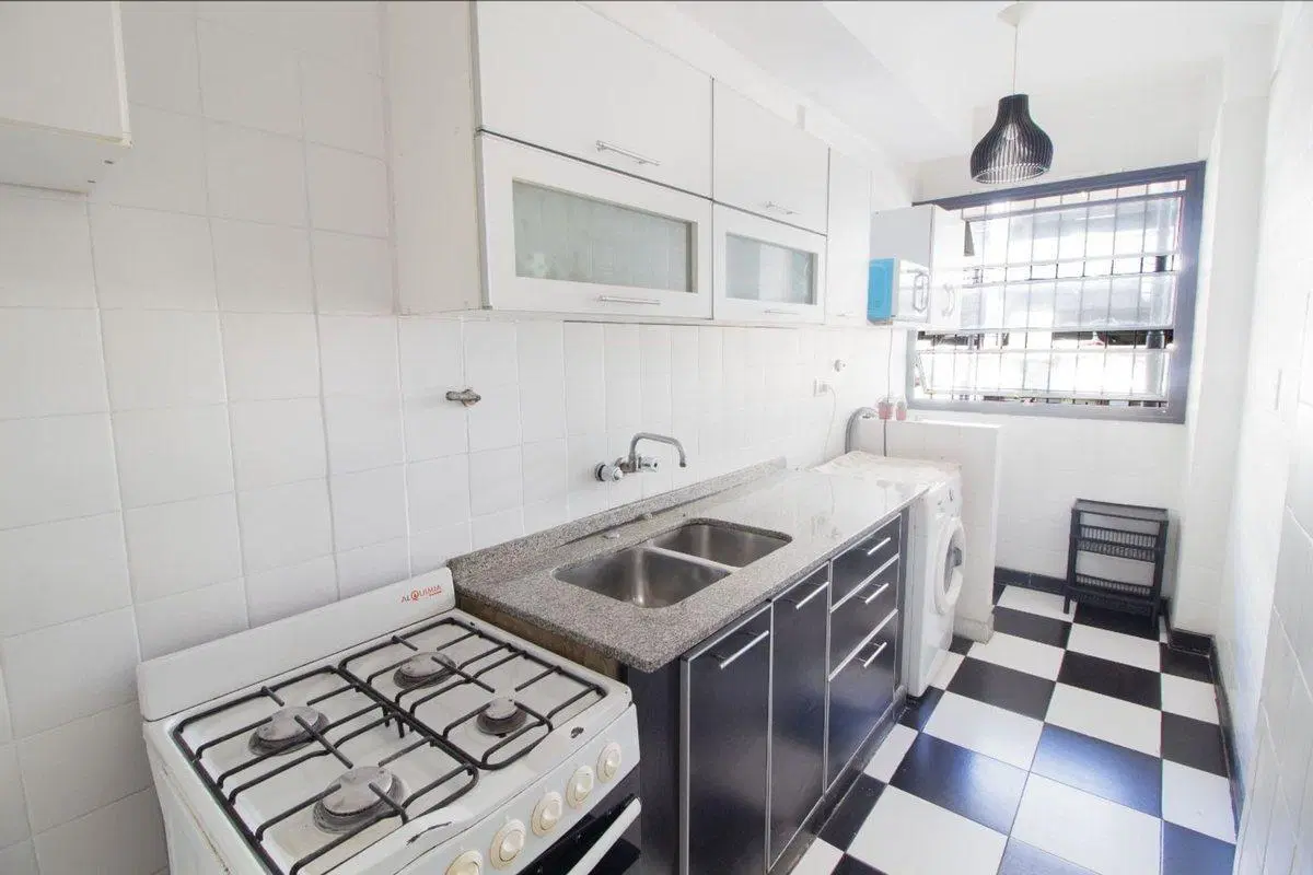VENTA DEPARTAMENTO 2 AMBIENTES  EN BALVANERA 4