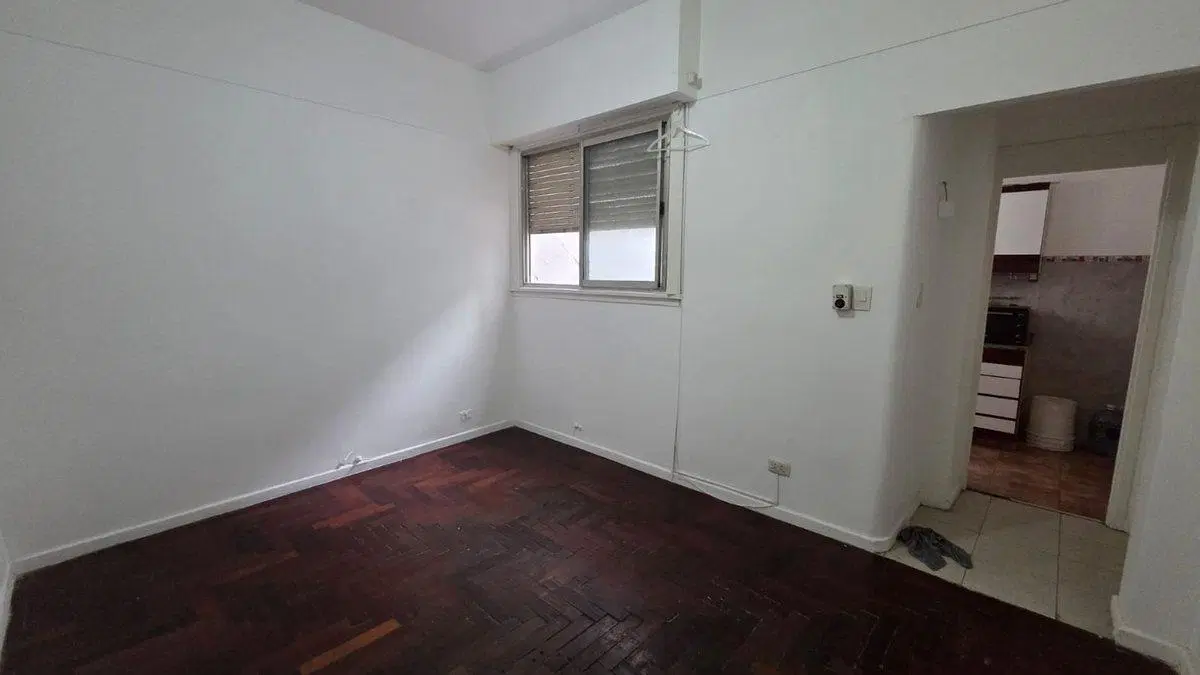 VENTA DEPARTAMENTO 2 AMBIENTES FLORES 3