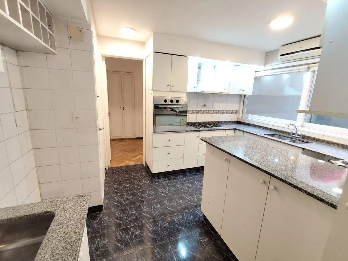 DEPARTAMENTO VENTA RECOLETA 4 AMB COCHERA BAULERA 4