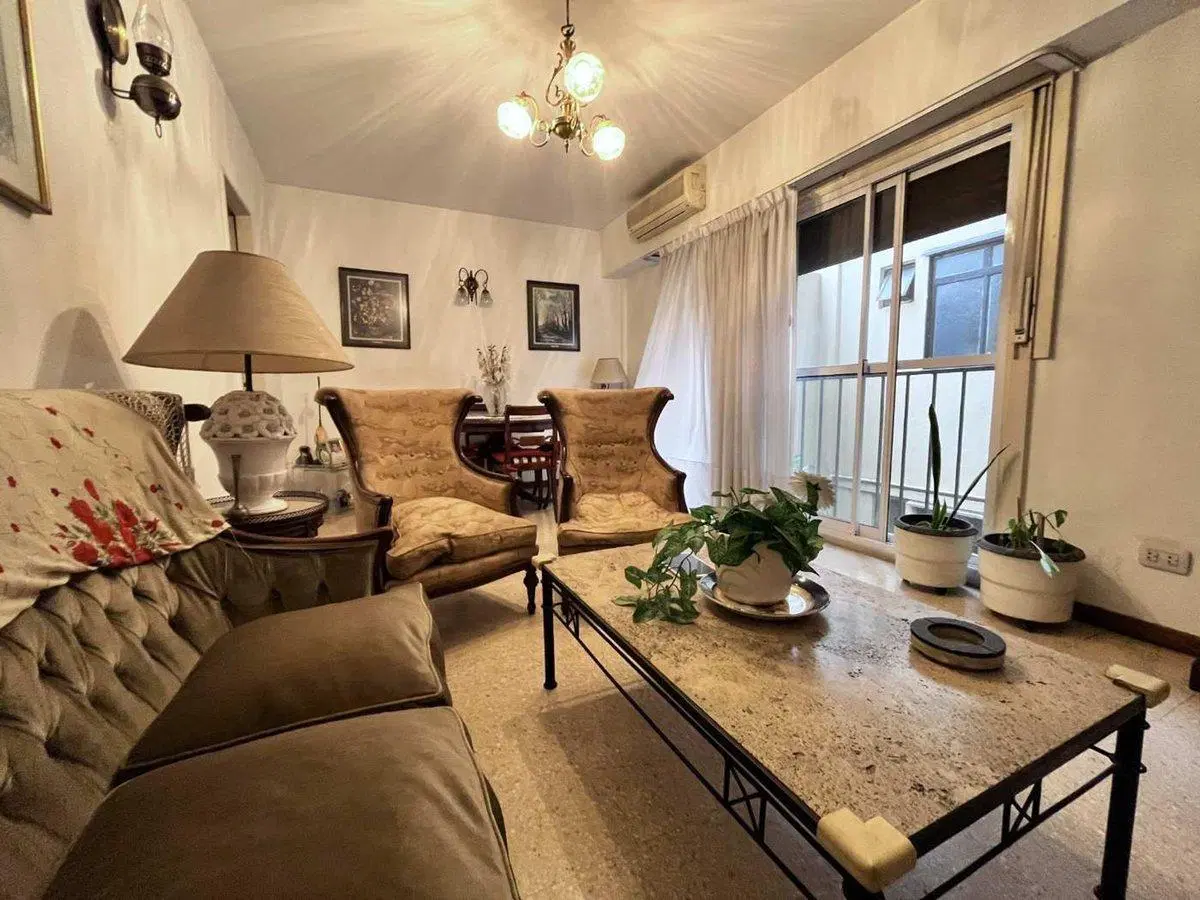 VENTA 3 AMBIENTES EXCELENTE ESTADO APT. CREDITO 4