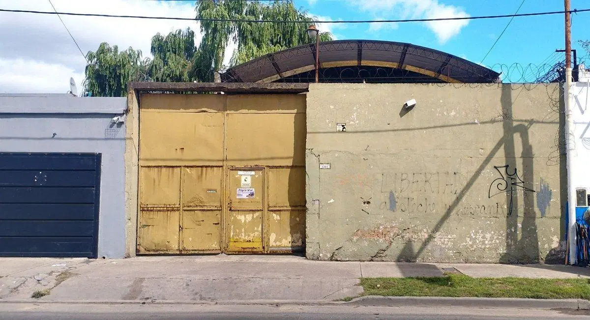 VENTA GALPON/DEPOSITO QUILMES OESTE LA FLORIDA 4