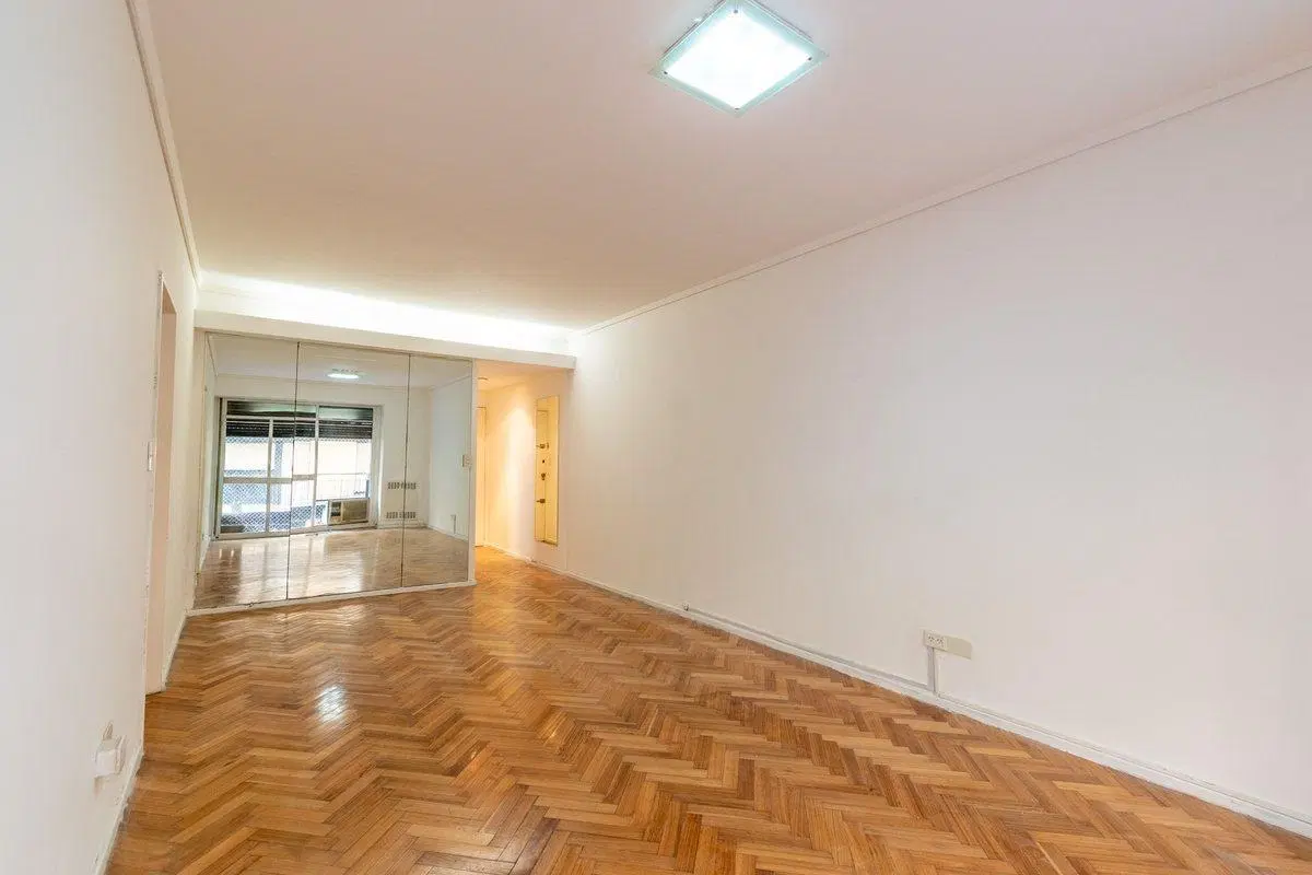Departamento 3 ambientes + dependencia en Recoleta 3