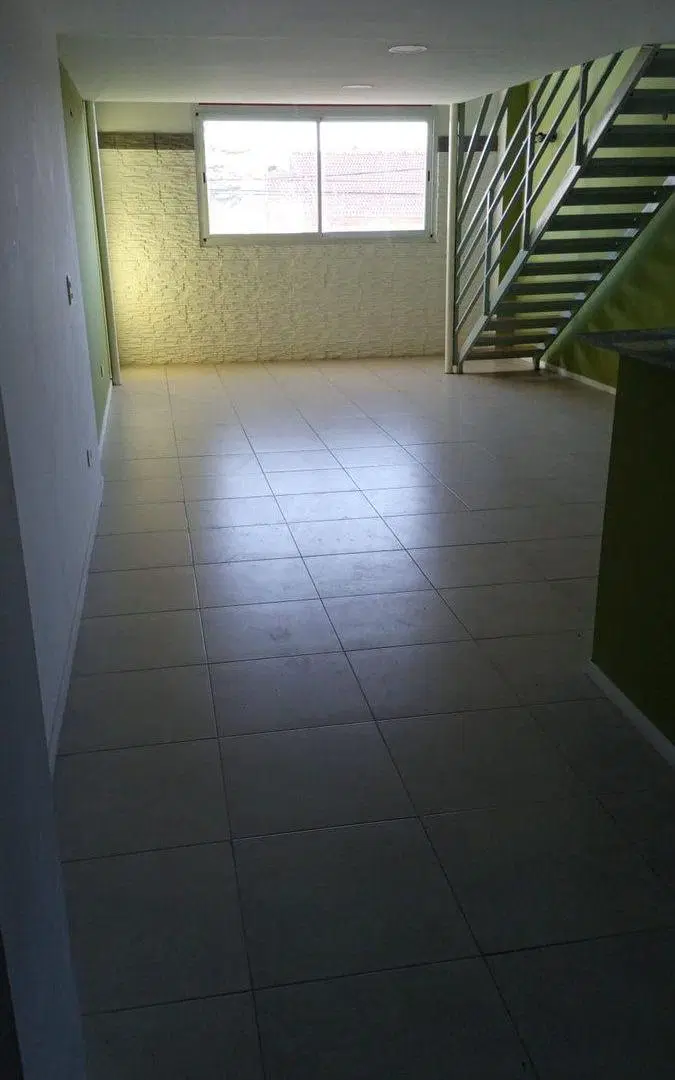 VENTA LOFT 2 1/2AMB-M.PEDRAZA 2500-LANUS-CON RENTA 4