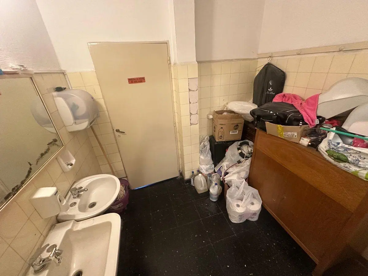 DEPOSITO EN VILLA CRESPO 450 M² 3