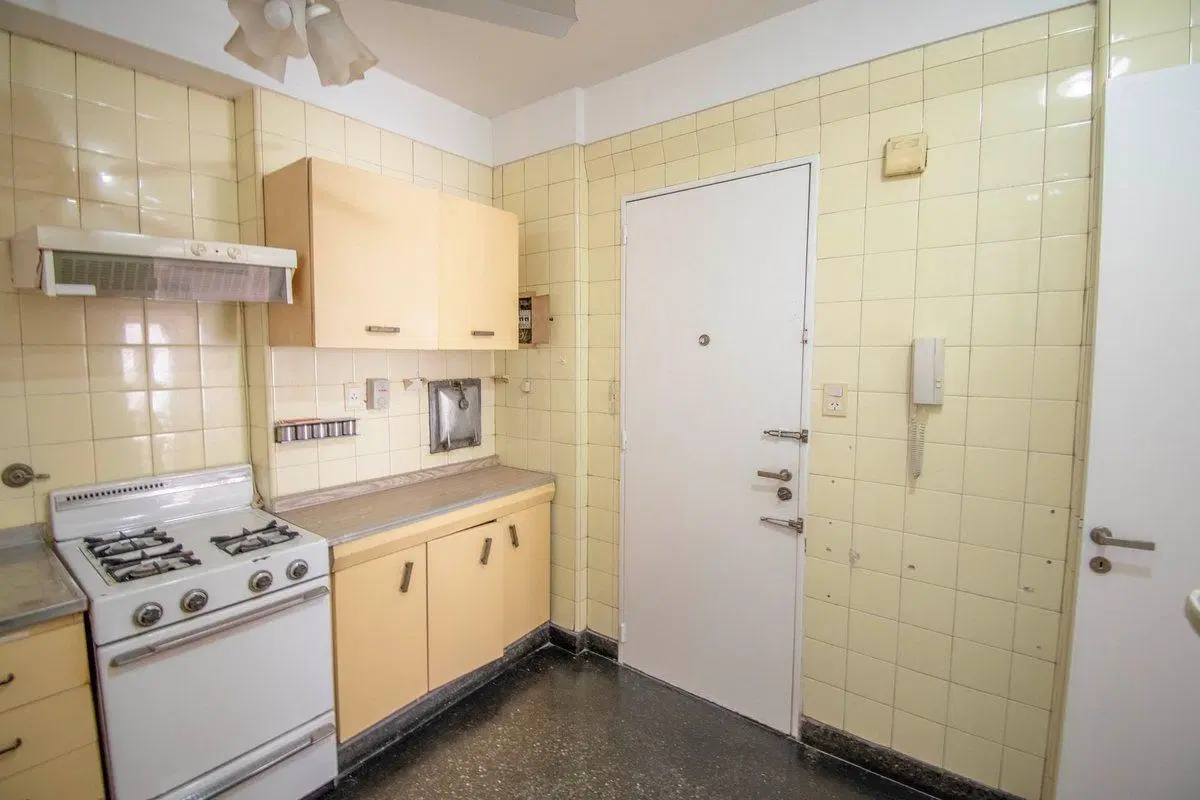 VENTA SEMIPISO 3 AMB+DEPEND BALCÓN BAULERA PALERMO 5